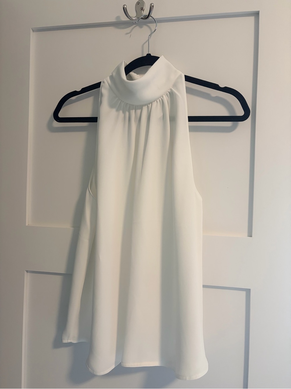Artizia Babaton Vitae Halter Blouse. Sz. Small. BNWT